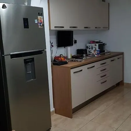 Apartament Andreea Lägenhet *